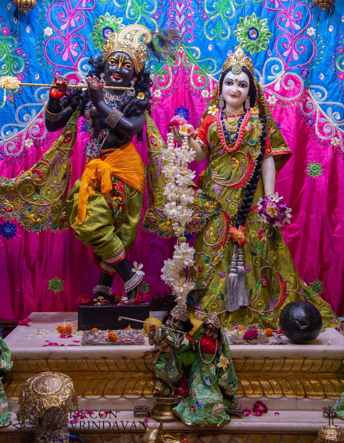 श्री श्री राधा श्यामसुंदर की एक भक्त के प्रति दिव्य आदान-प्रदान